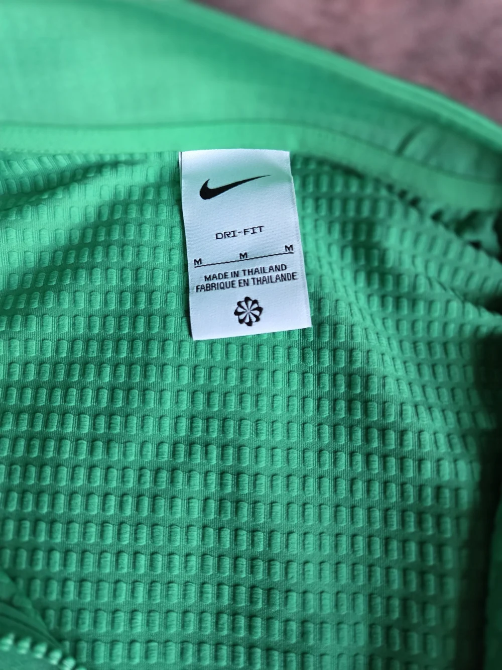 New With Out Tags!! Nike Dri-Fit Victory Men's Half Zip - Medium
